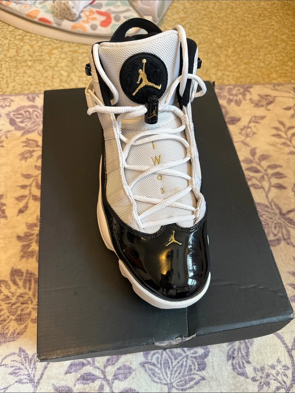 Jordan 6 Rings white/metallic gold-black-ice